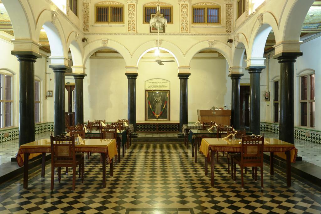 Chettinadu Mansion - An Authentic Heritage Palace Kanadukattan ภายนอก รูปภาพ